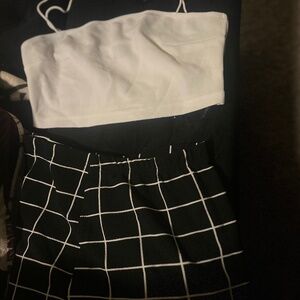 Outfit skirt/crop top